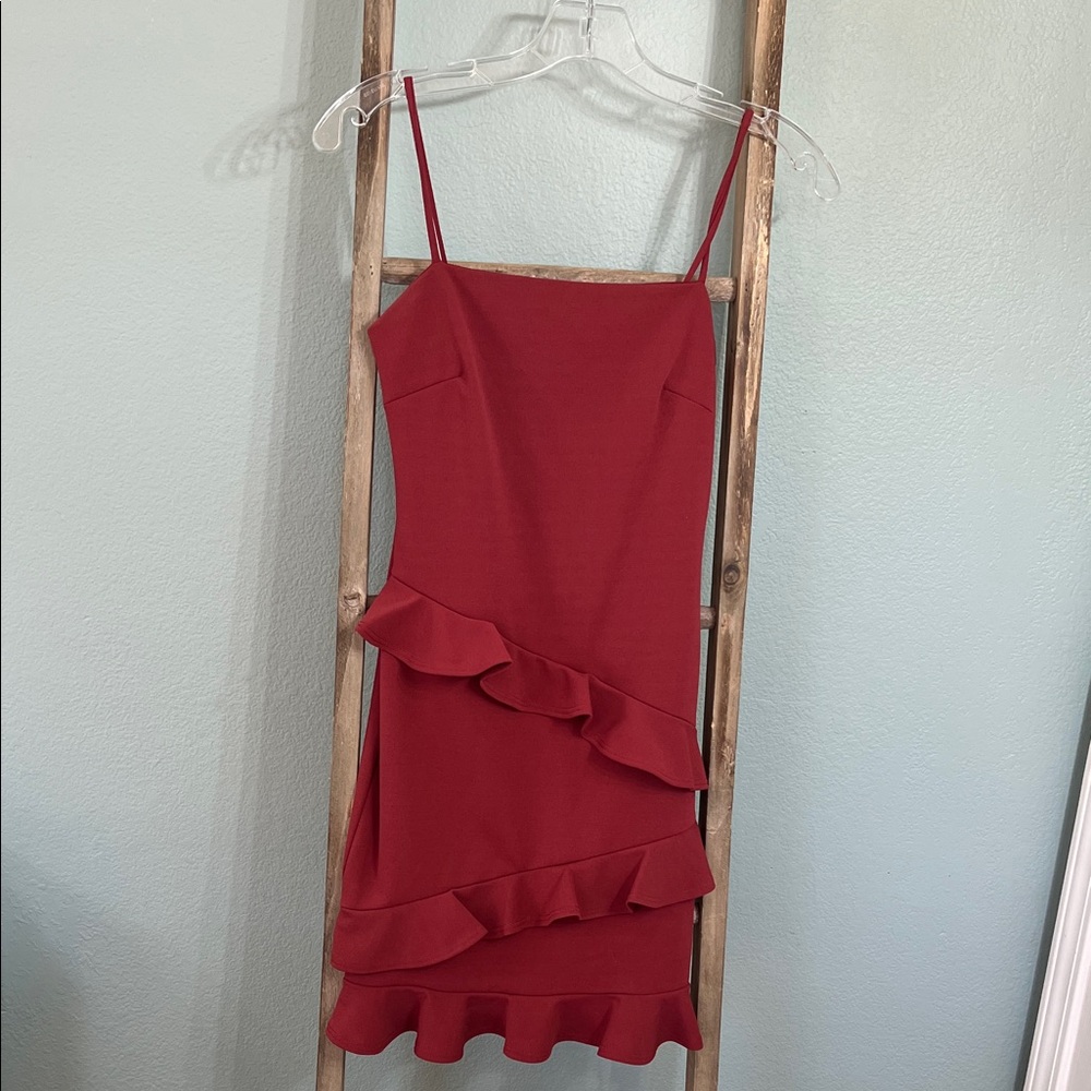 Elegant Short Red Ruffle Dress